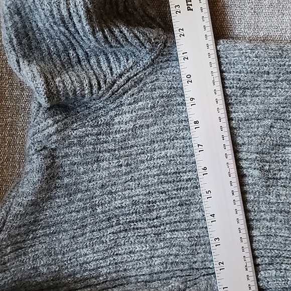 Pringle of Scotland Ribbed Wool Shawl Collar Cardigan | Heritage Button Sweater - Picture 8 of 9